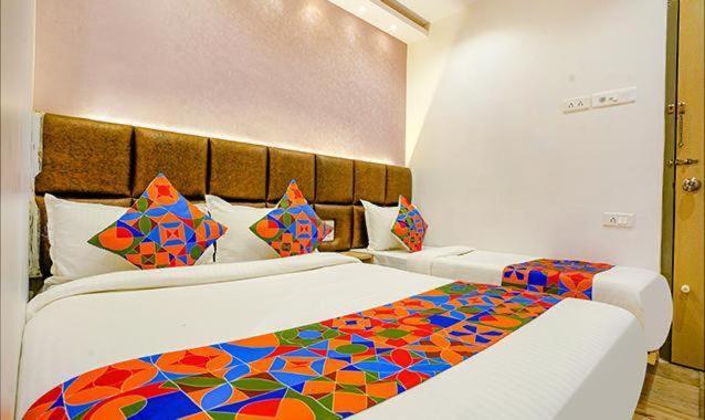 Hotel New Deepak Bombaj Exteriér fotografie