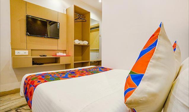 Hotel New Deepak Bombaj Exteriér fotografie
